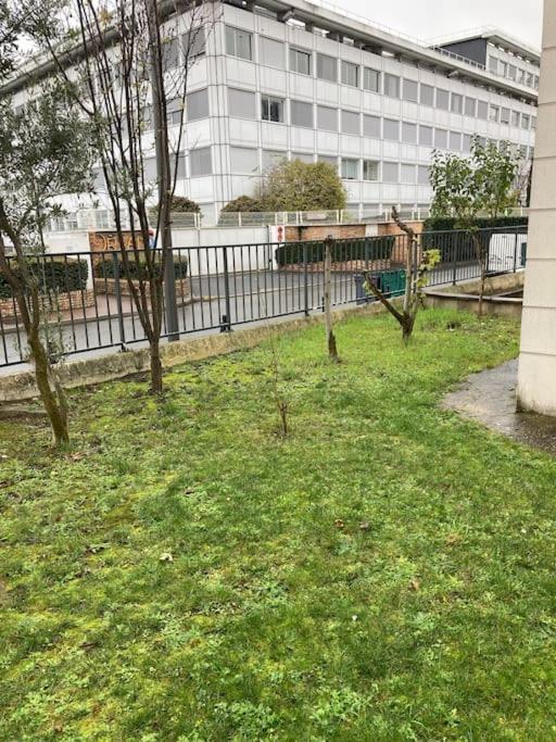 Superbe Appartement Parking Gratuit 2 Aulnay-sous-Bois Exteriér fotografie